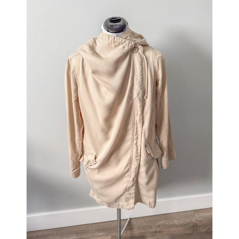 Urban Outfitters Silence + Noise Waylin Asymmetrical Parka - Picture 8 of 15